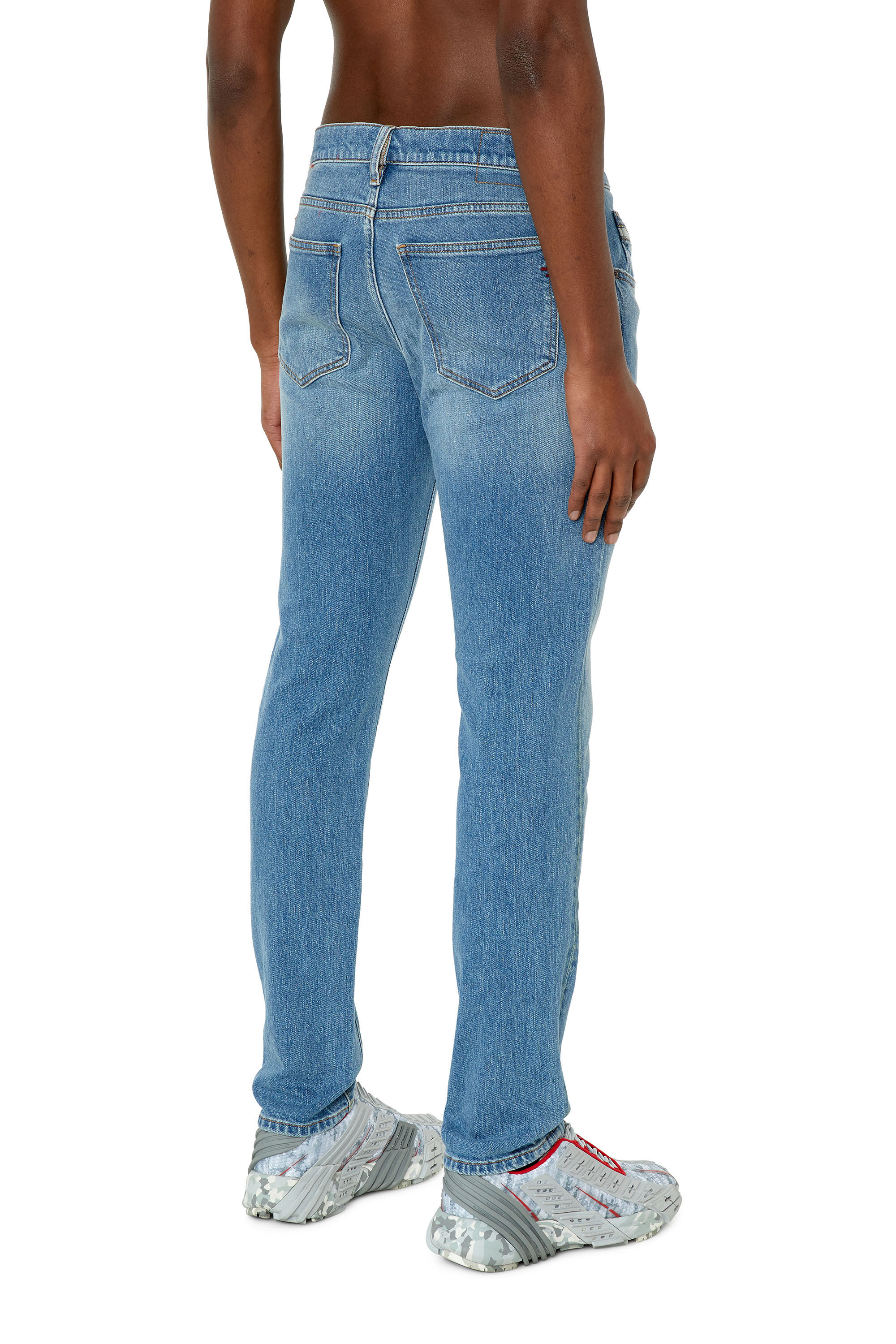 Diesel - 2019 D-Strukt 007L3 Slim Jeans, Light Blue - Image 4