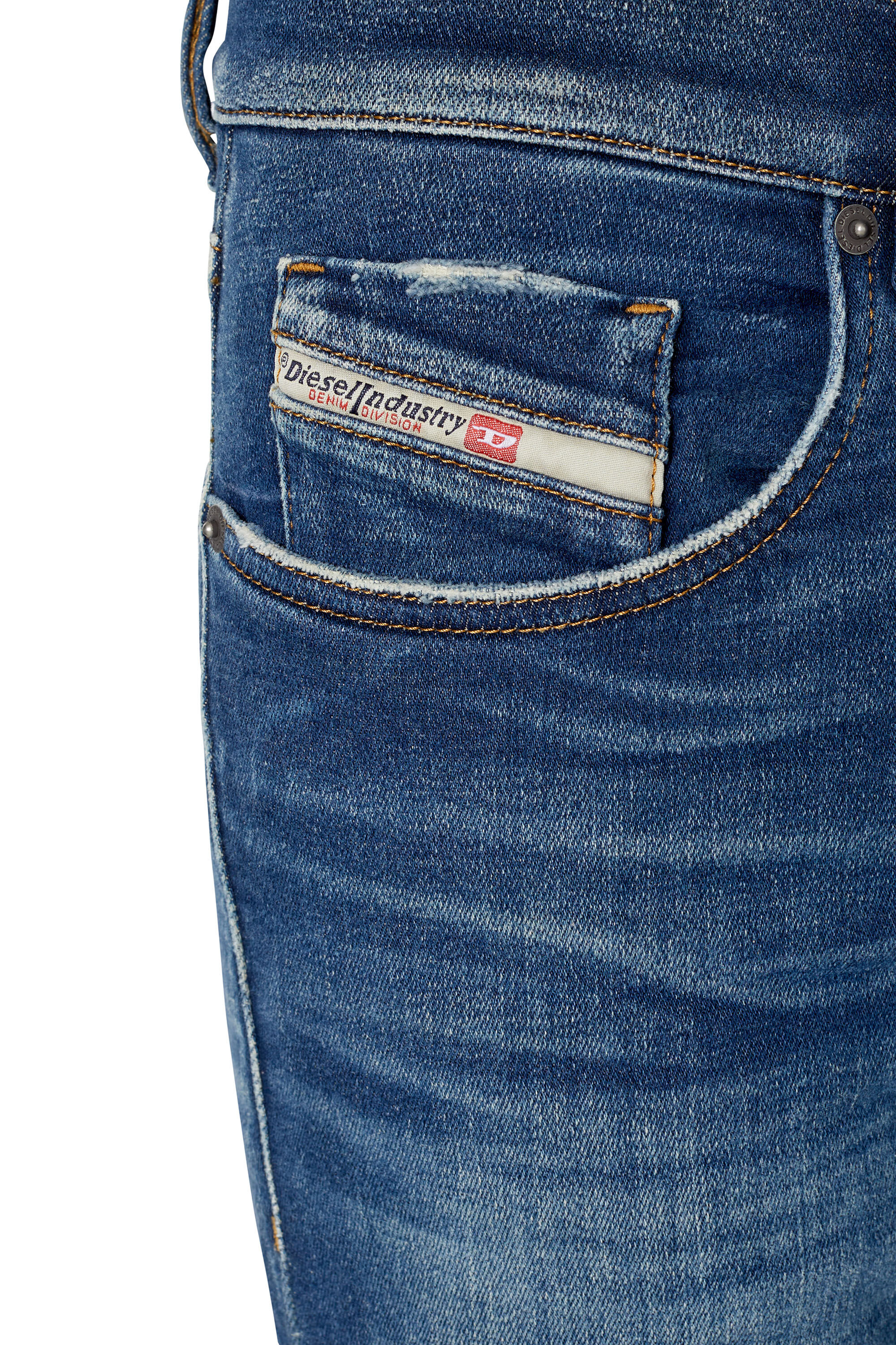 Diesel - D-Strukt JoggJeans® 068AZ Slim, Medium blue - Image 6
