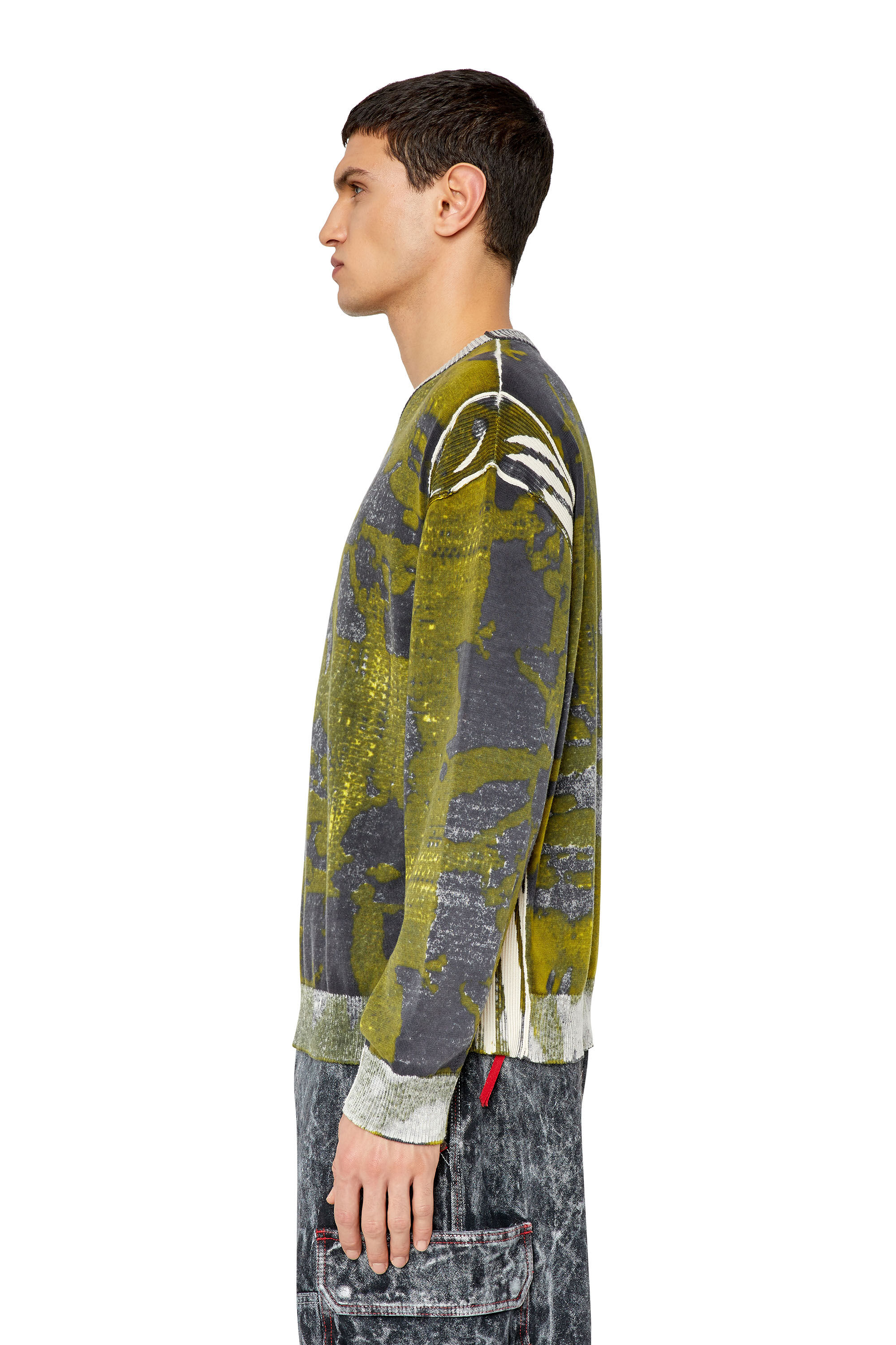 Diesel - K-LARAN, Man's Camo-print jumper in Black/Green - 5