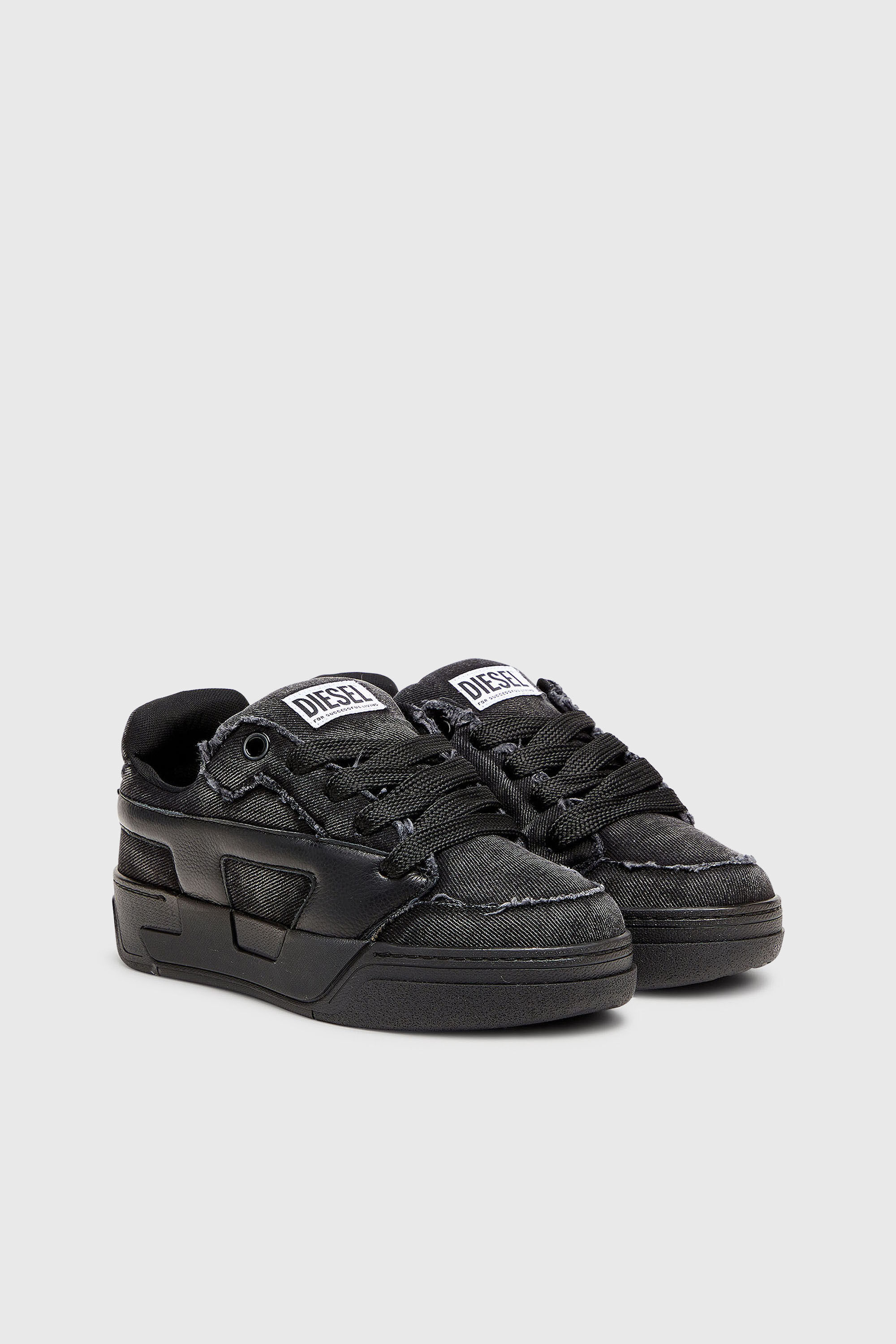 Diesel - S-D-OLLIE LOW, Man's S-D-Ollie - Sneakers in frayed denim e leather in Black - 2