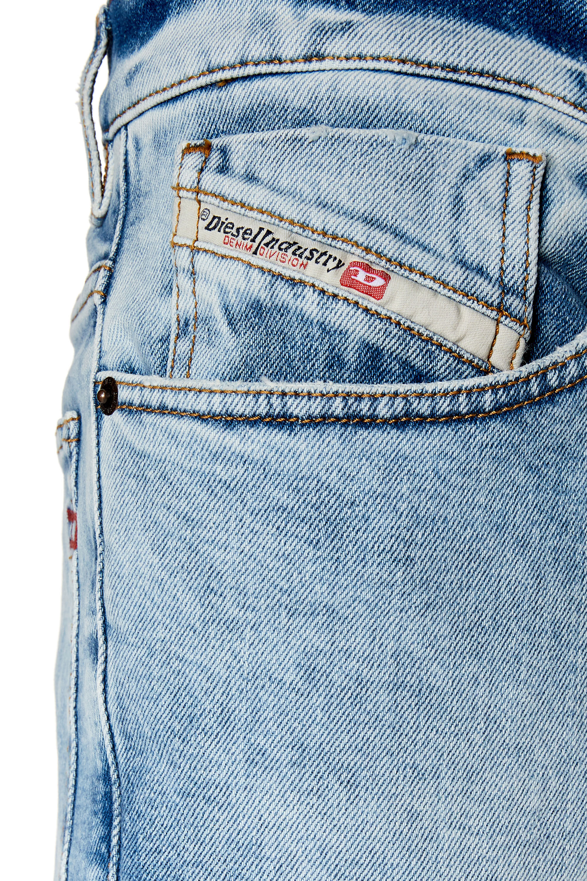 Diesel - Tapered Jeans 2005 D-Fining 09E81, Light Blue - Image 5
