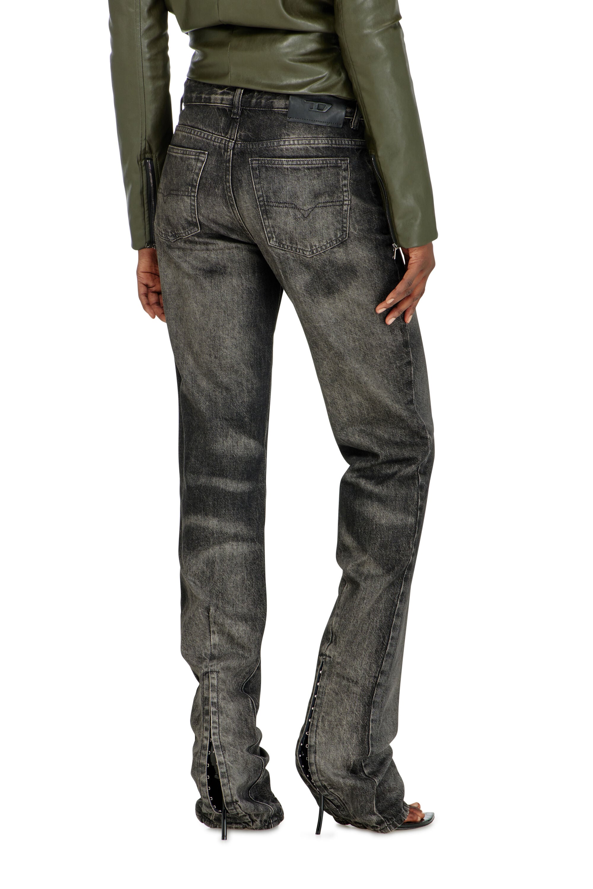Diesel - Woman's Regular Jeans D-Heel 09R33, Black/Dark grey - 4
