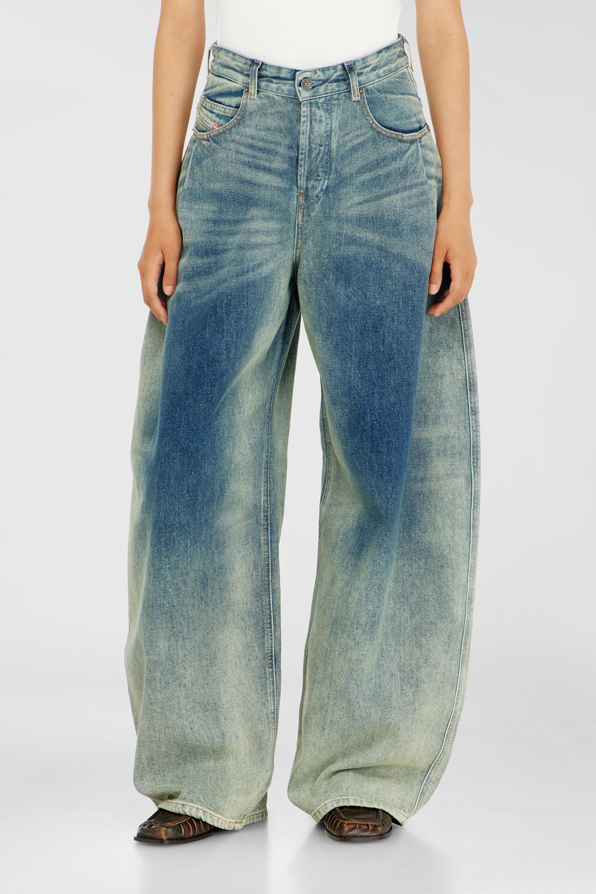 Diesel - Woman's Relaxed Jeans 1987 D-Khelz 007EF, Medium blue - 4