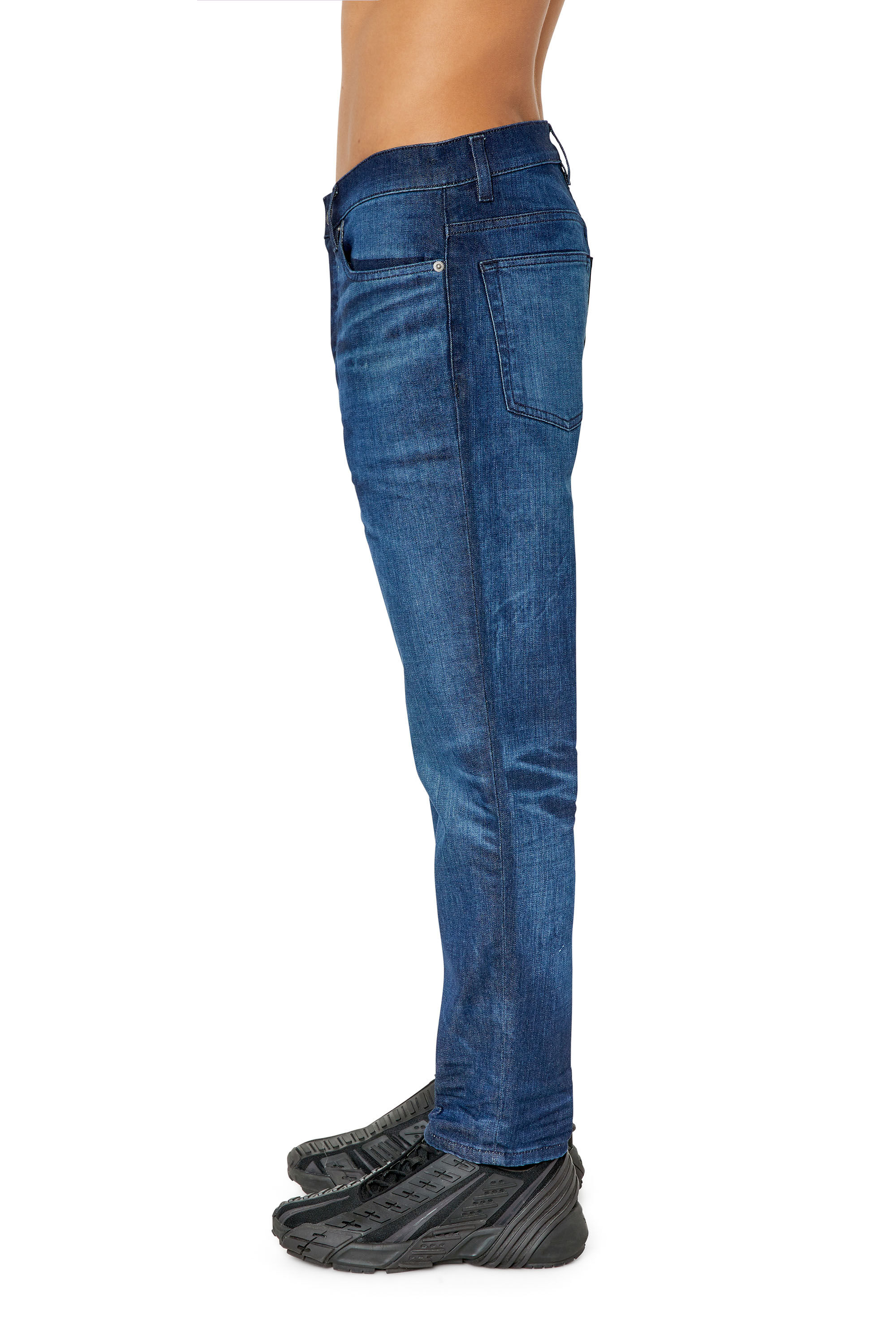 Diesel - Tapered Jeans 2005 D-Fining 0TFAT, Dark Blue - Image 5