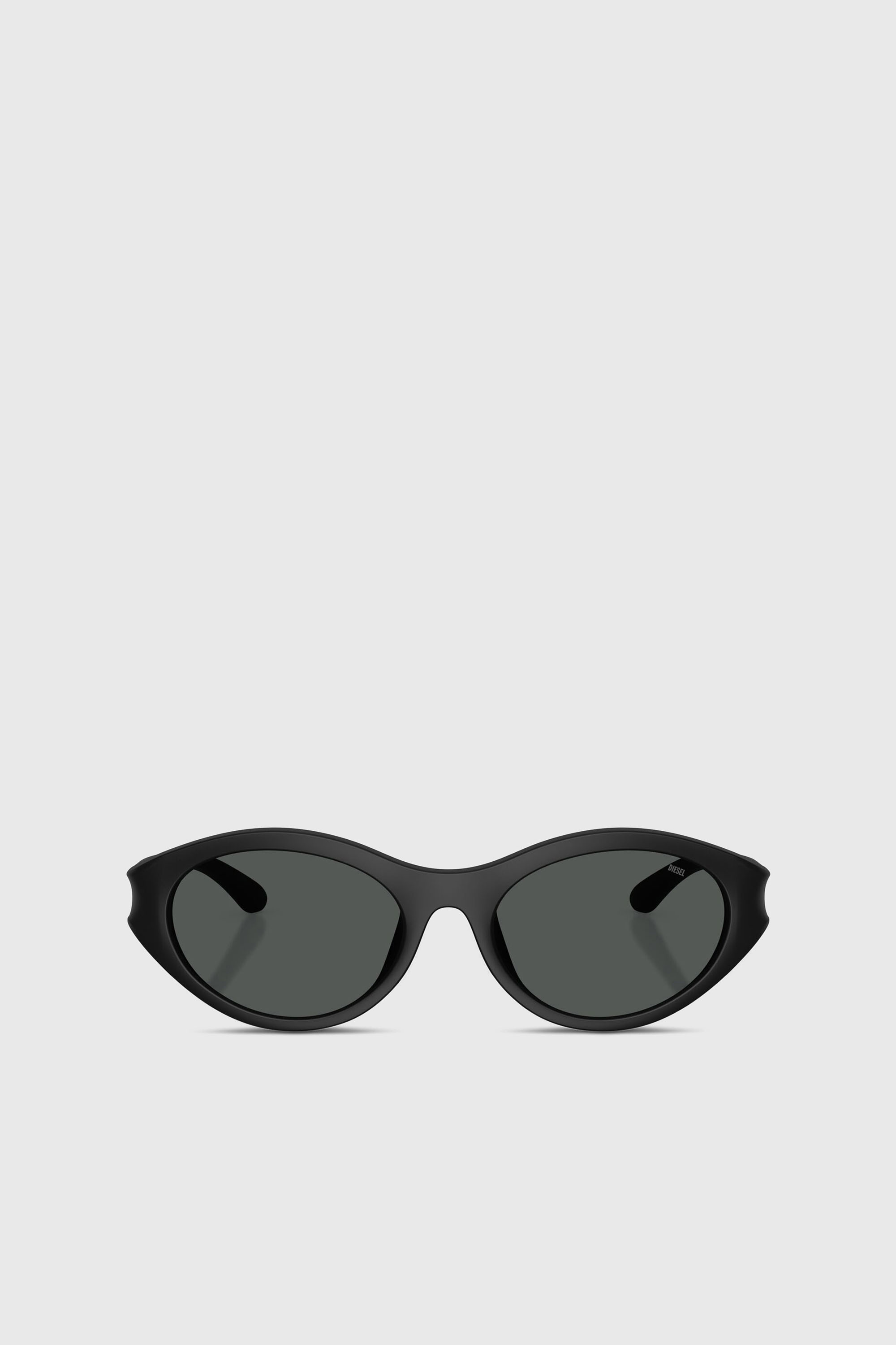Oval sunglasses