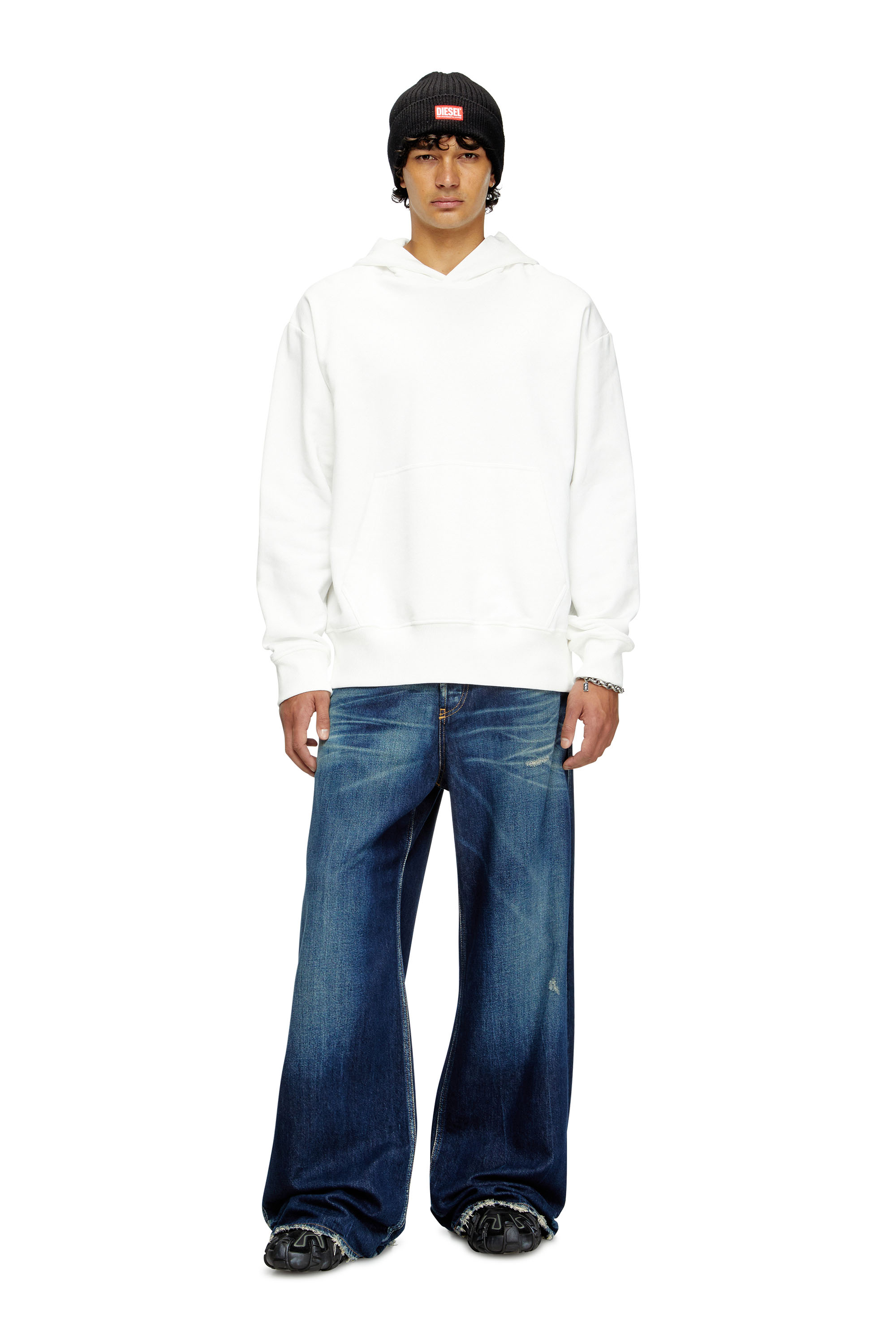 S-MACS-HOOD-MEGOVAL-D