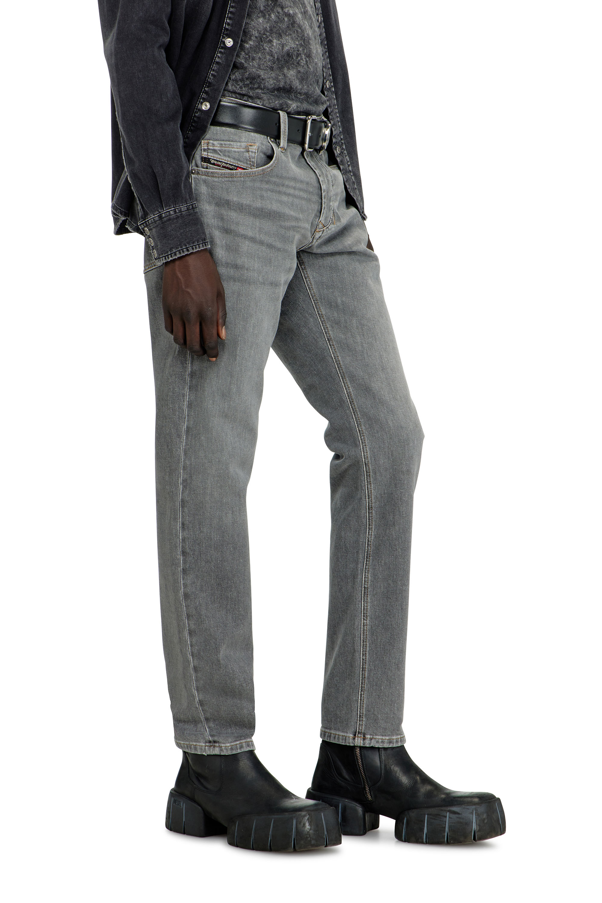 Diesel - Man's Regular Jeans 1986 Larkee-Beex 0KBBI, Grey - 6