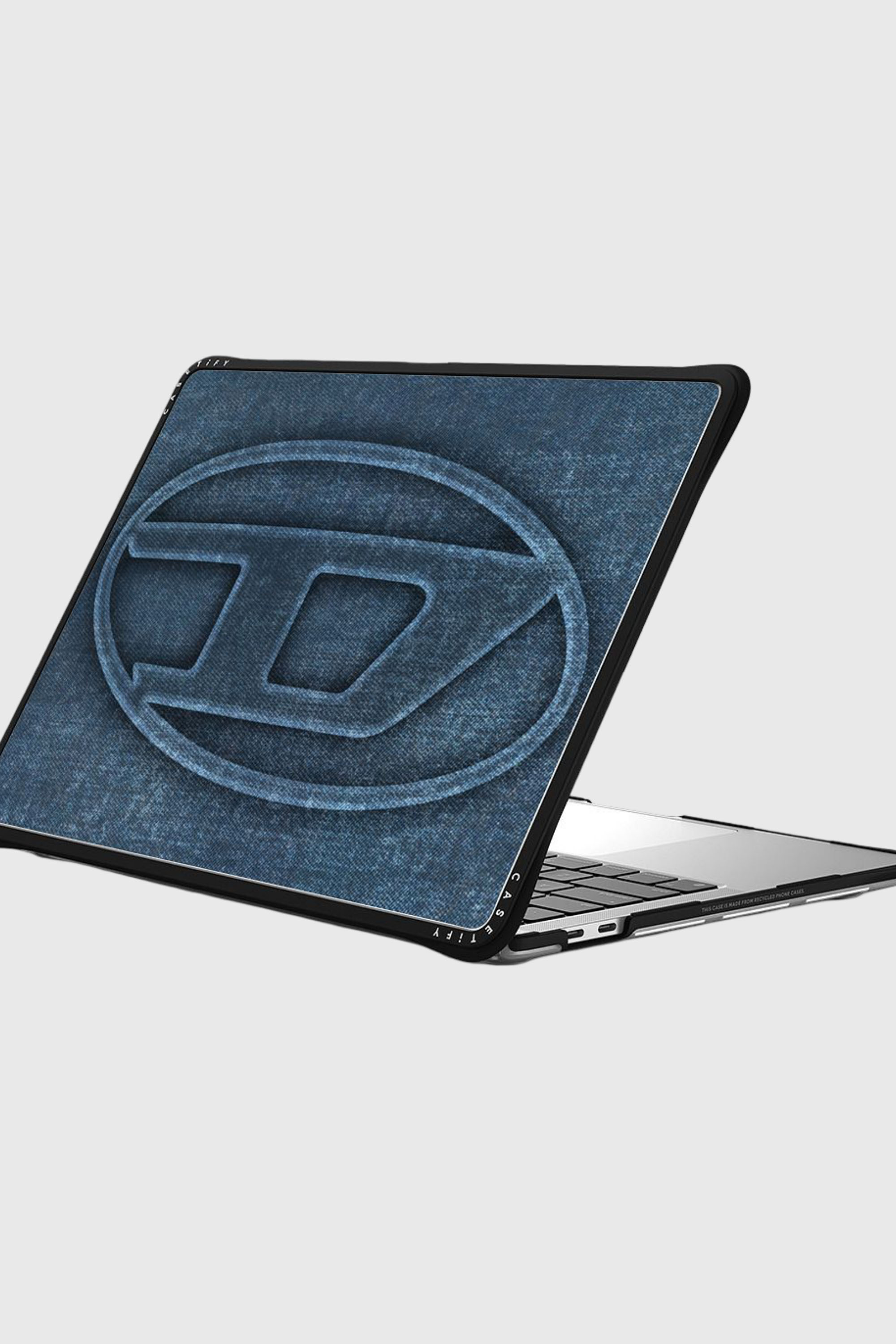 Oval D impact case for Macbook 13"