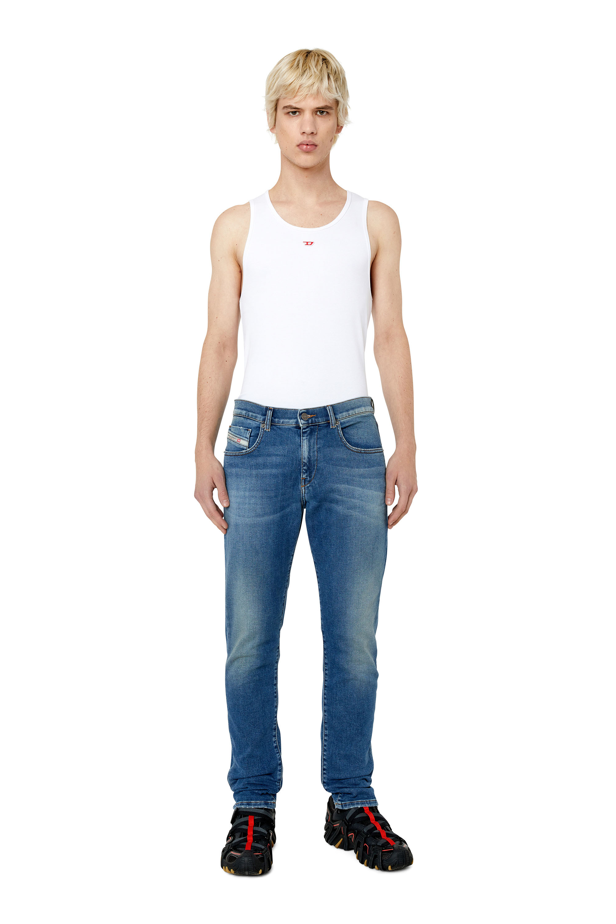 Diesel - D-Strukt JoggJeans® 068CX Slim, Medium blue - Image 4