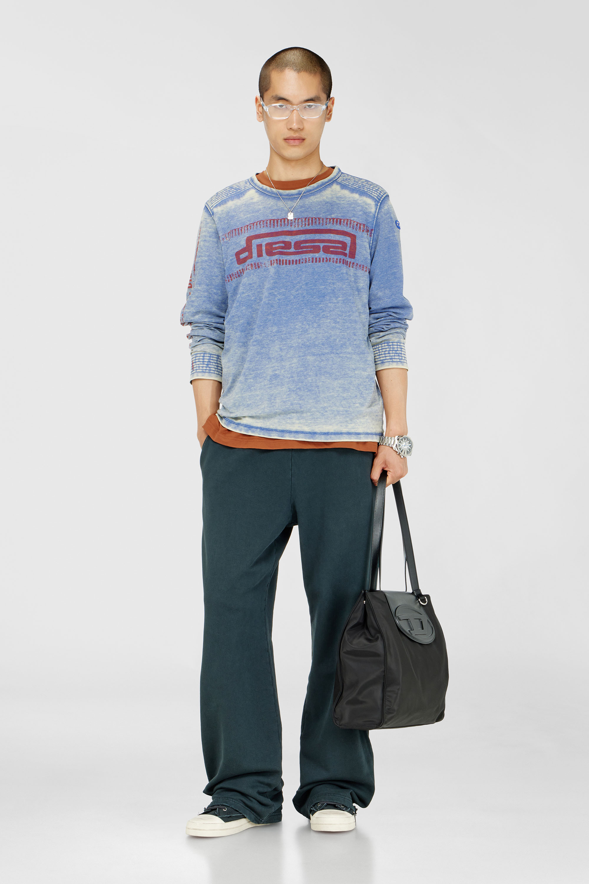 Distressed sweatpants with crystal details