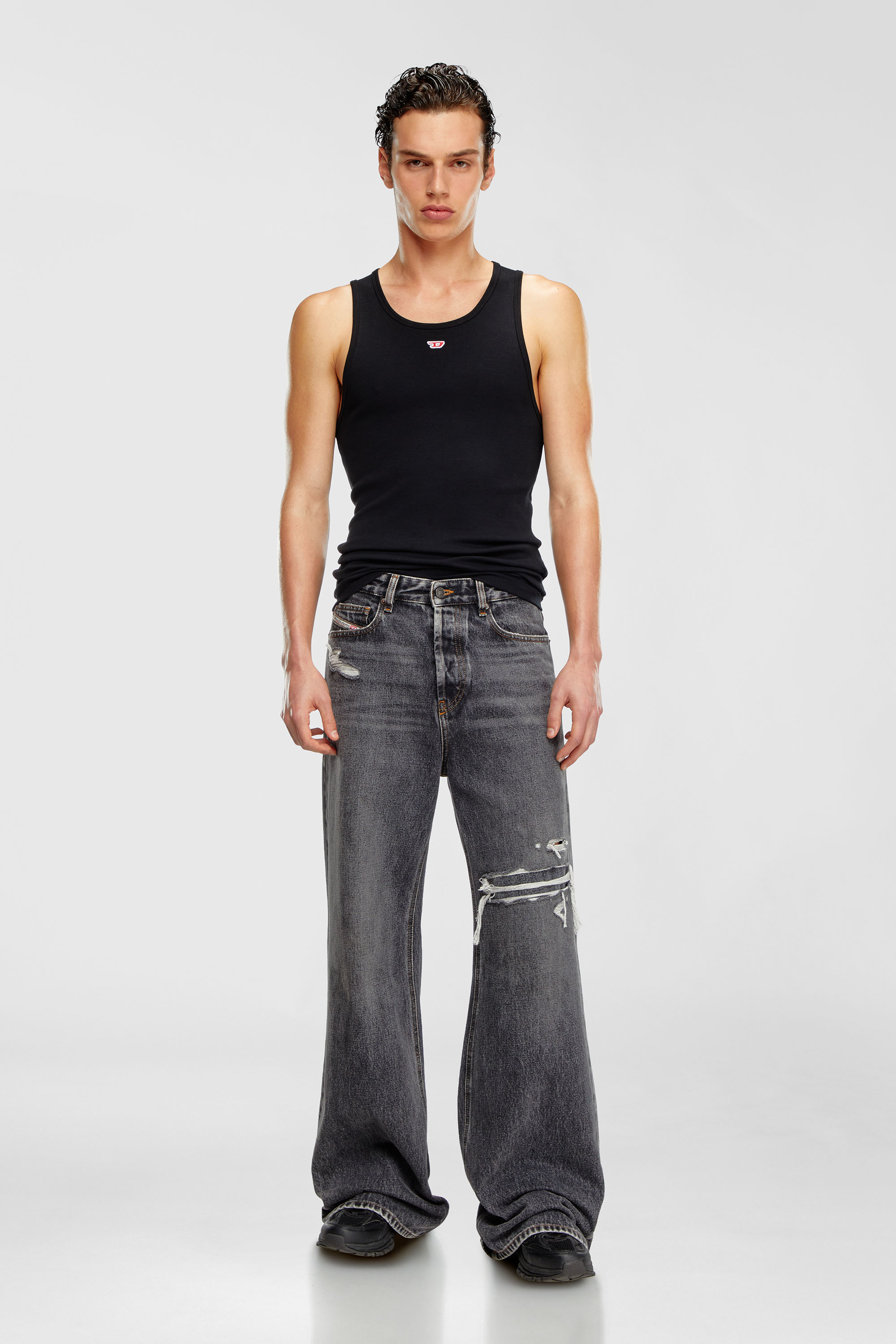 Diesel - Unisex's Relaxed Jeans 1996 D-Sire 007F6, Black/Dark grey - 2