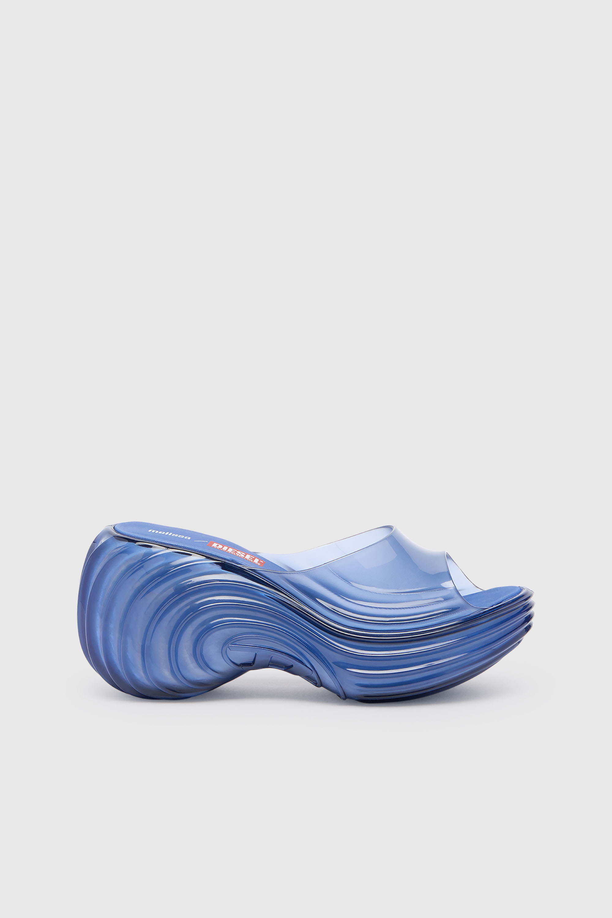Platform mule in Melflex&reg;