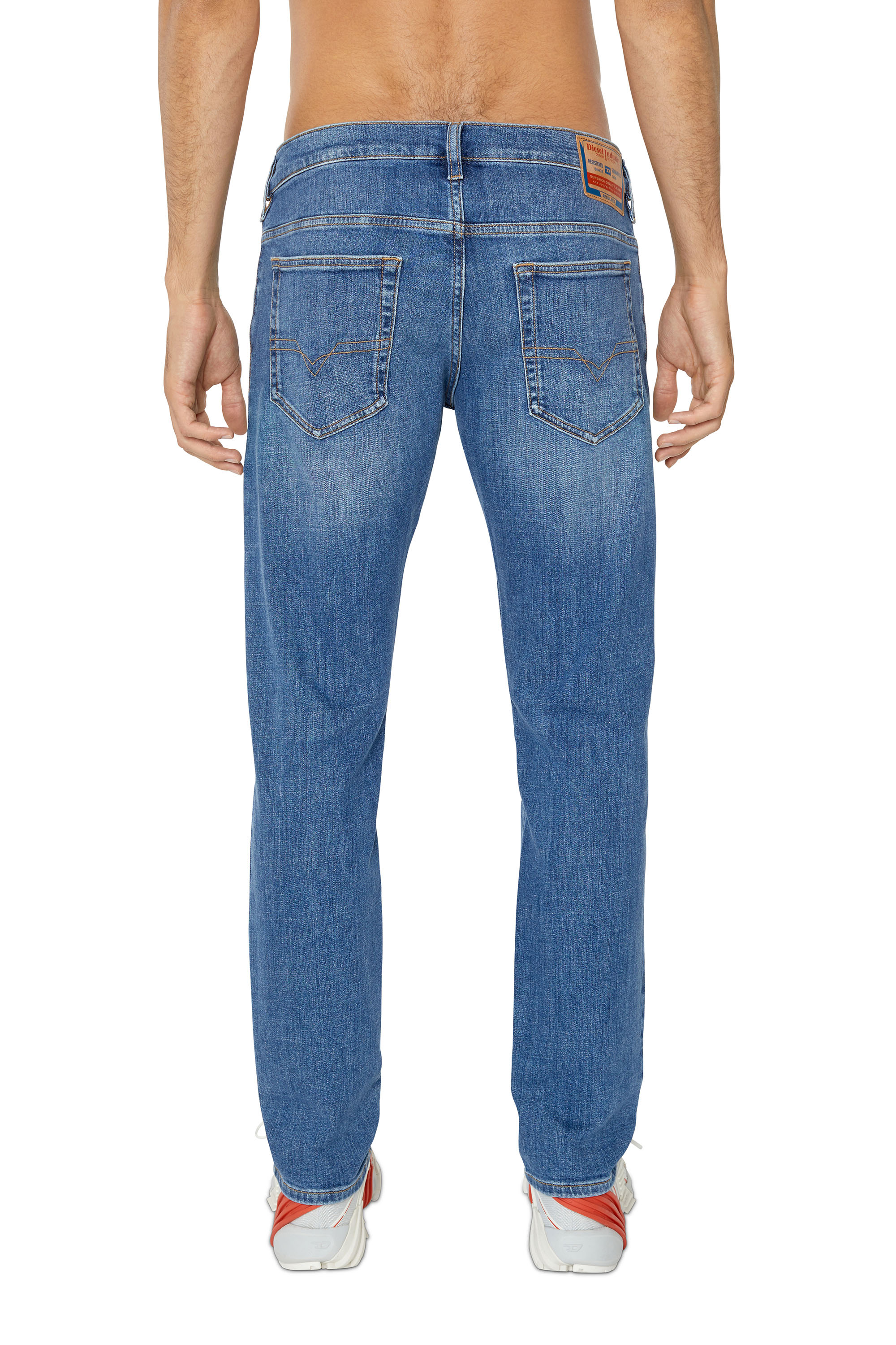 Diesel - Tapered Jeans D-Yennox 0IHAT, Medium blue - Image 2