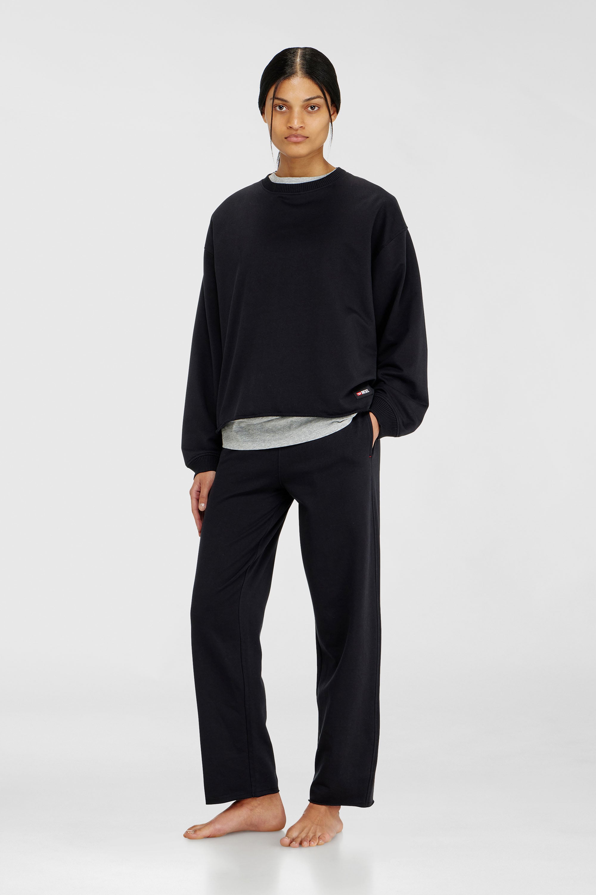 Diesel - PATRICIA-D-CORE, Woman's Peached sweatshirt with raw hem in Black - 2