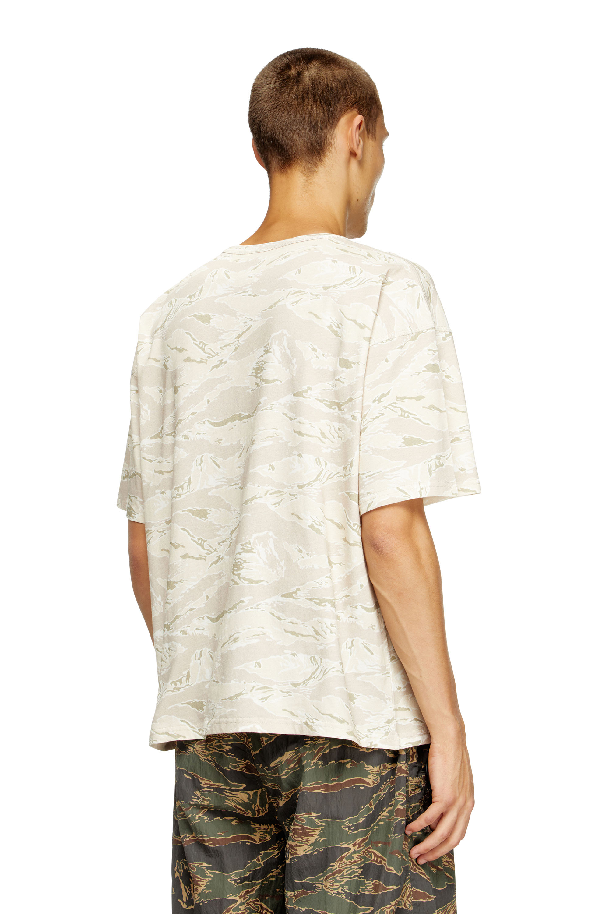 Diesel - T-BOXT-T14, Man's Camo T-shirt with eagle print in Light Brown - 3
