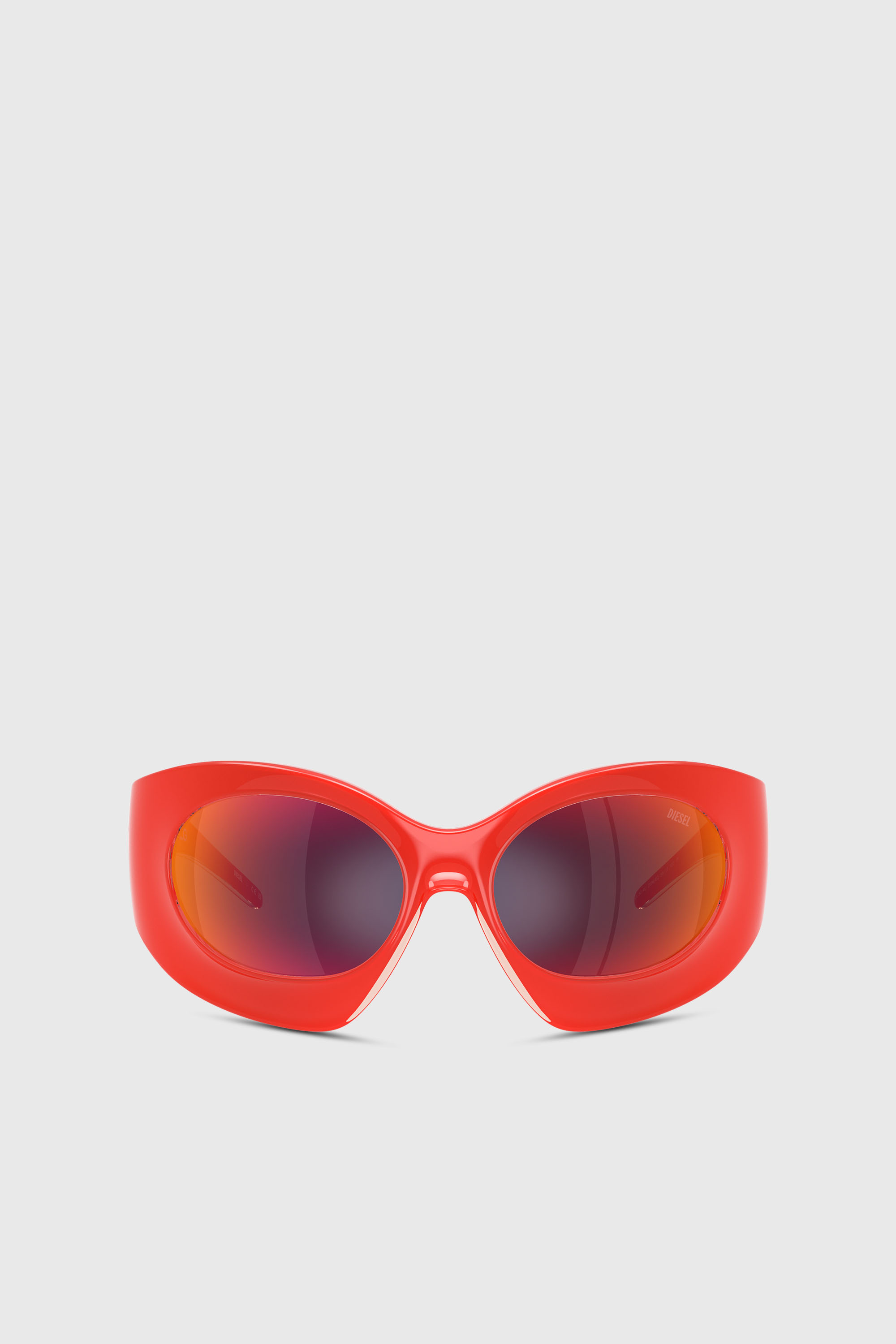 Wraparound shape sunglasses